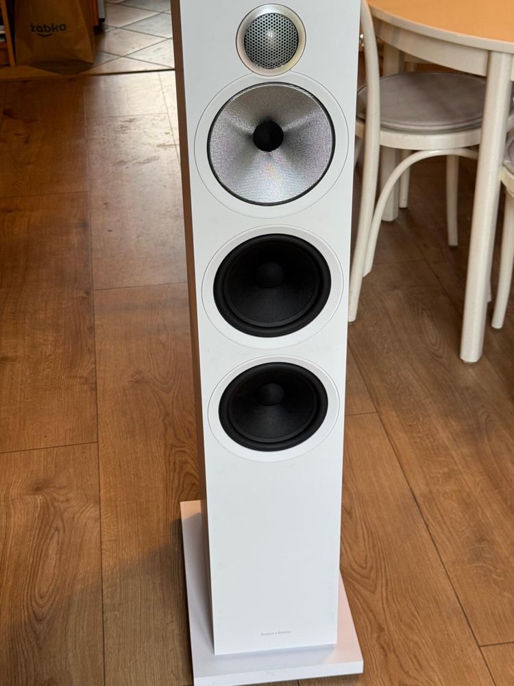 Głośniki podłogowe B&W Bowers & Wilkins 603 S3