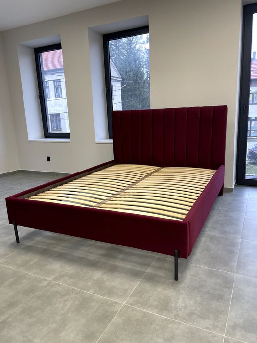 Łóżko tapicerowane panele stelaż pojemnik na wymiar od producenta