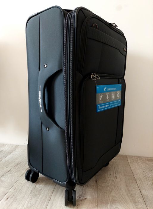 Валіза на колесах велика