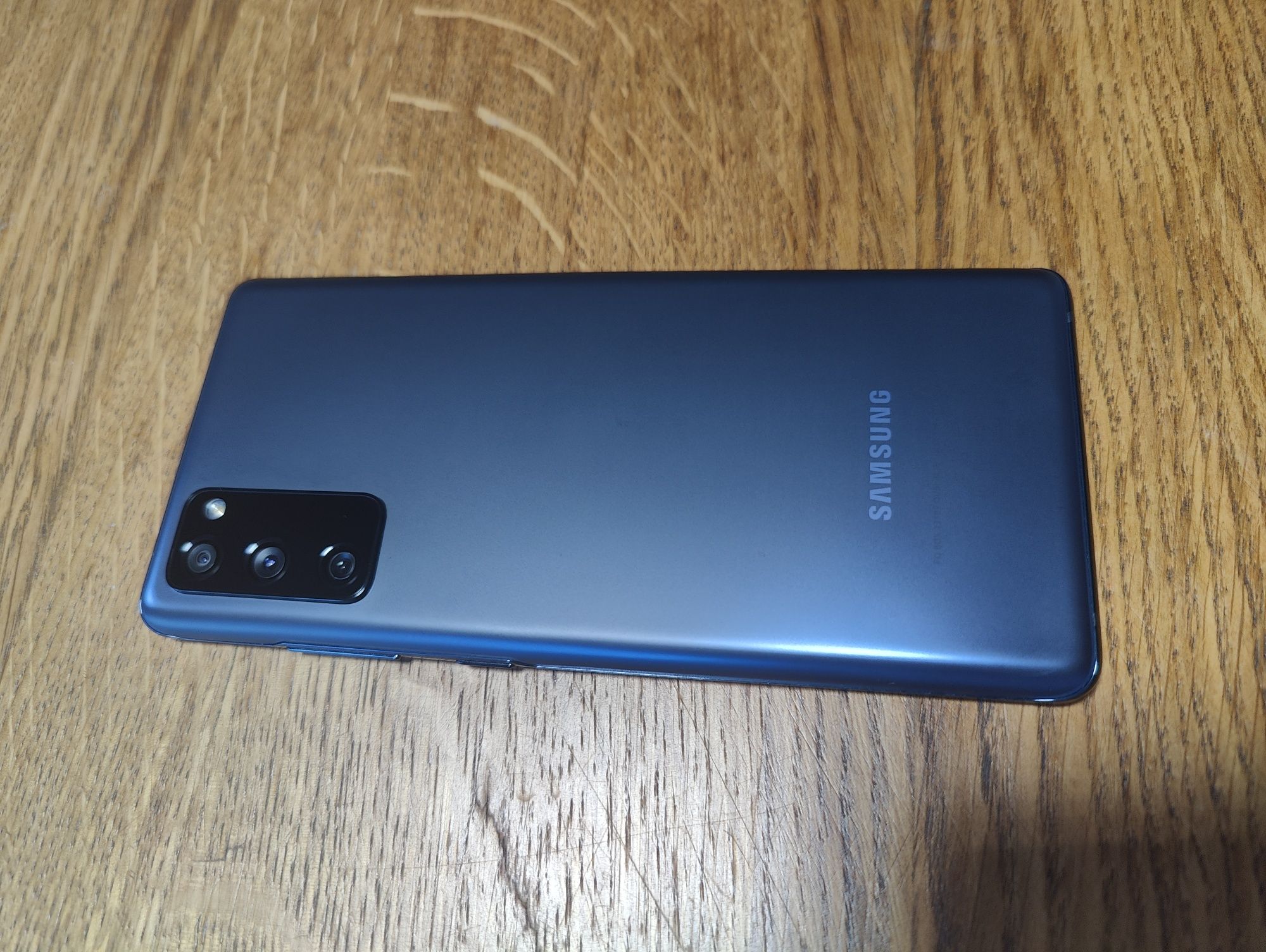 Samsung Galaxy S20FE 6/128Gb SM-G781U1 Cloud Navy проц Snapdregon 865