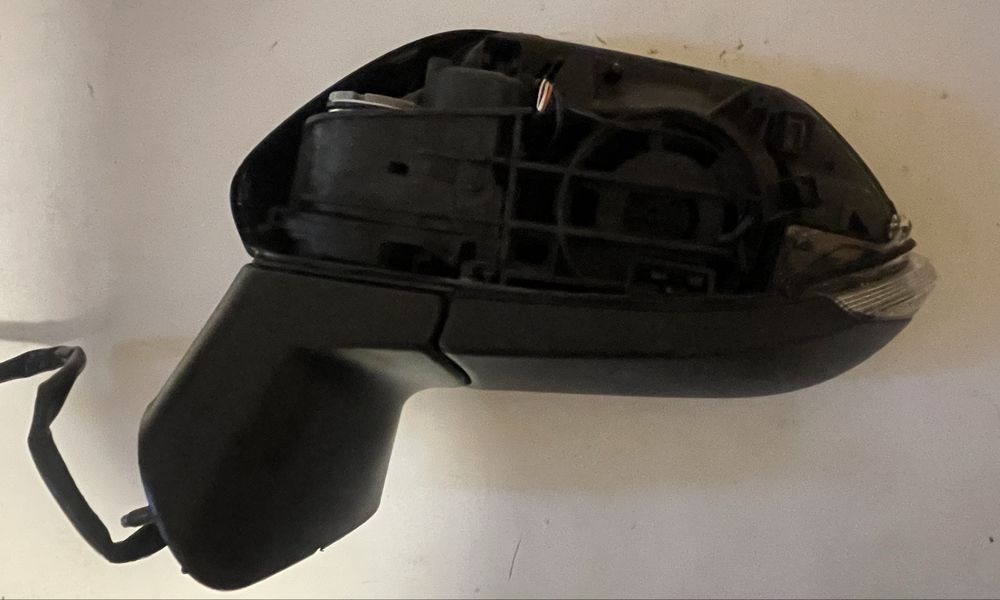 Toyota Corolla E21 / lusterko lewe 6 PIN / ORG.