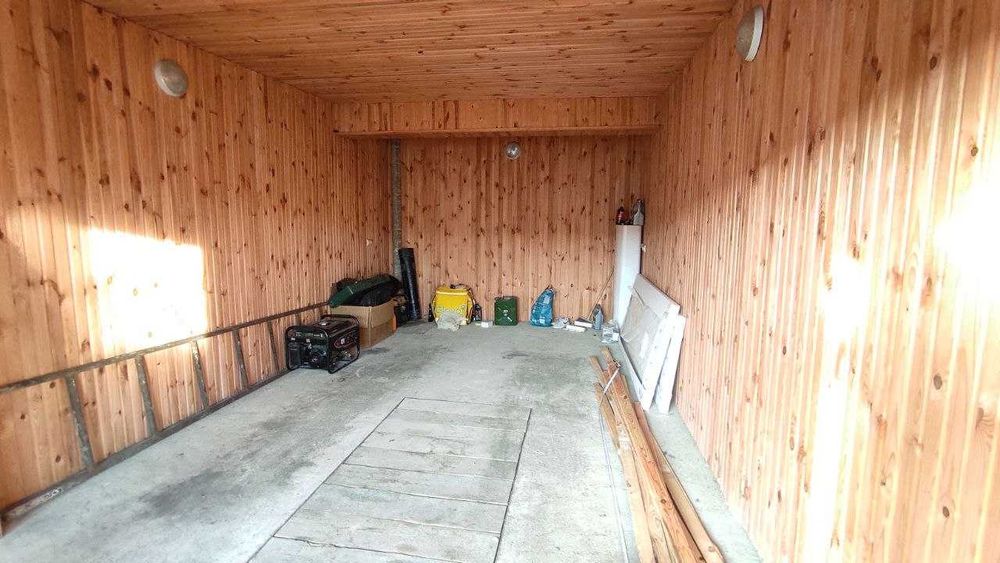 2к квартира + гараж. Будинок у парку «Веселка» напроти Файна Таун