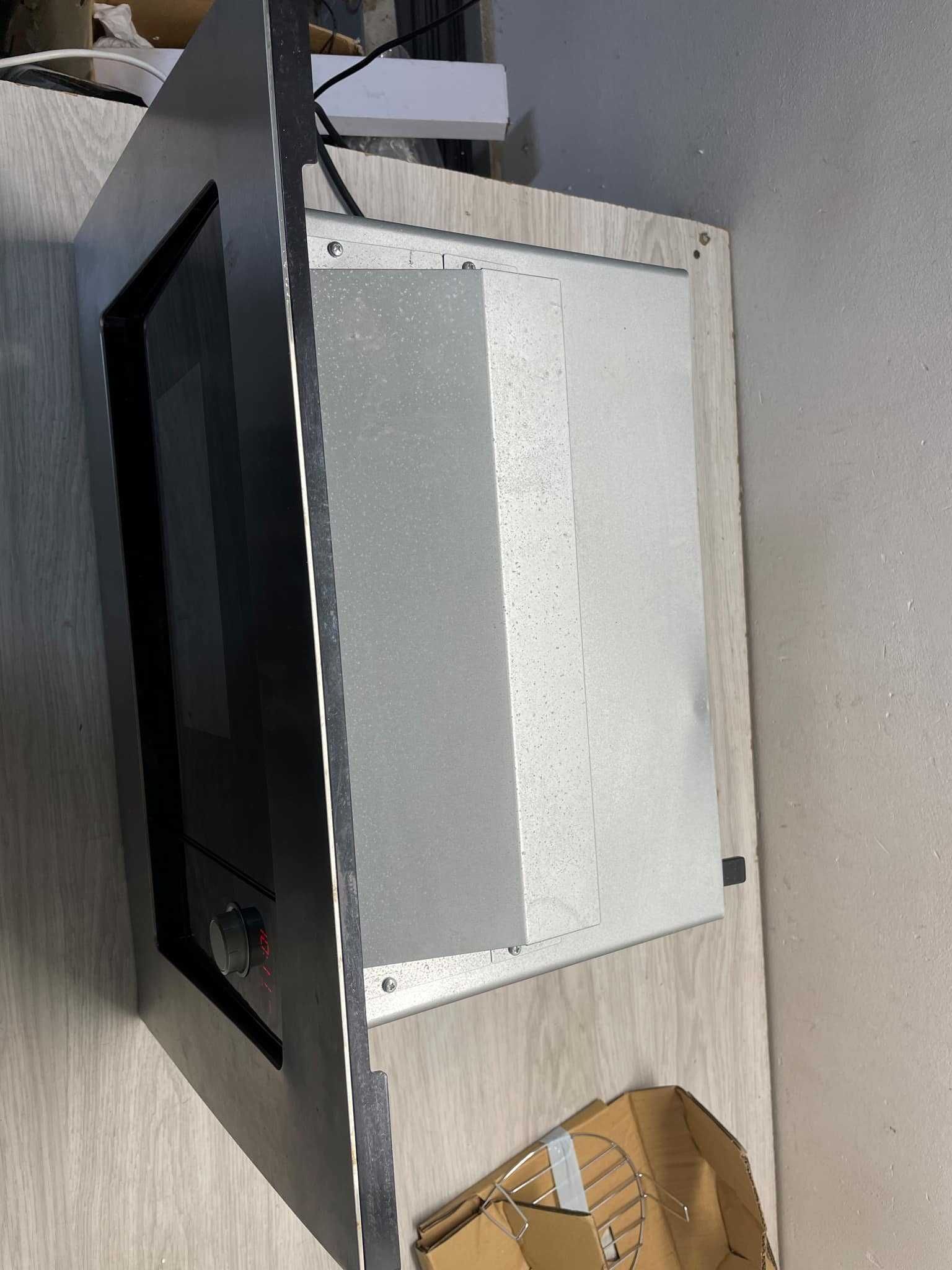 Kuchenka mikrofalowa BOSCH 800 W 20 L
