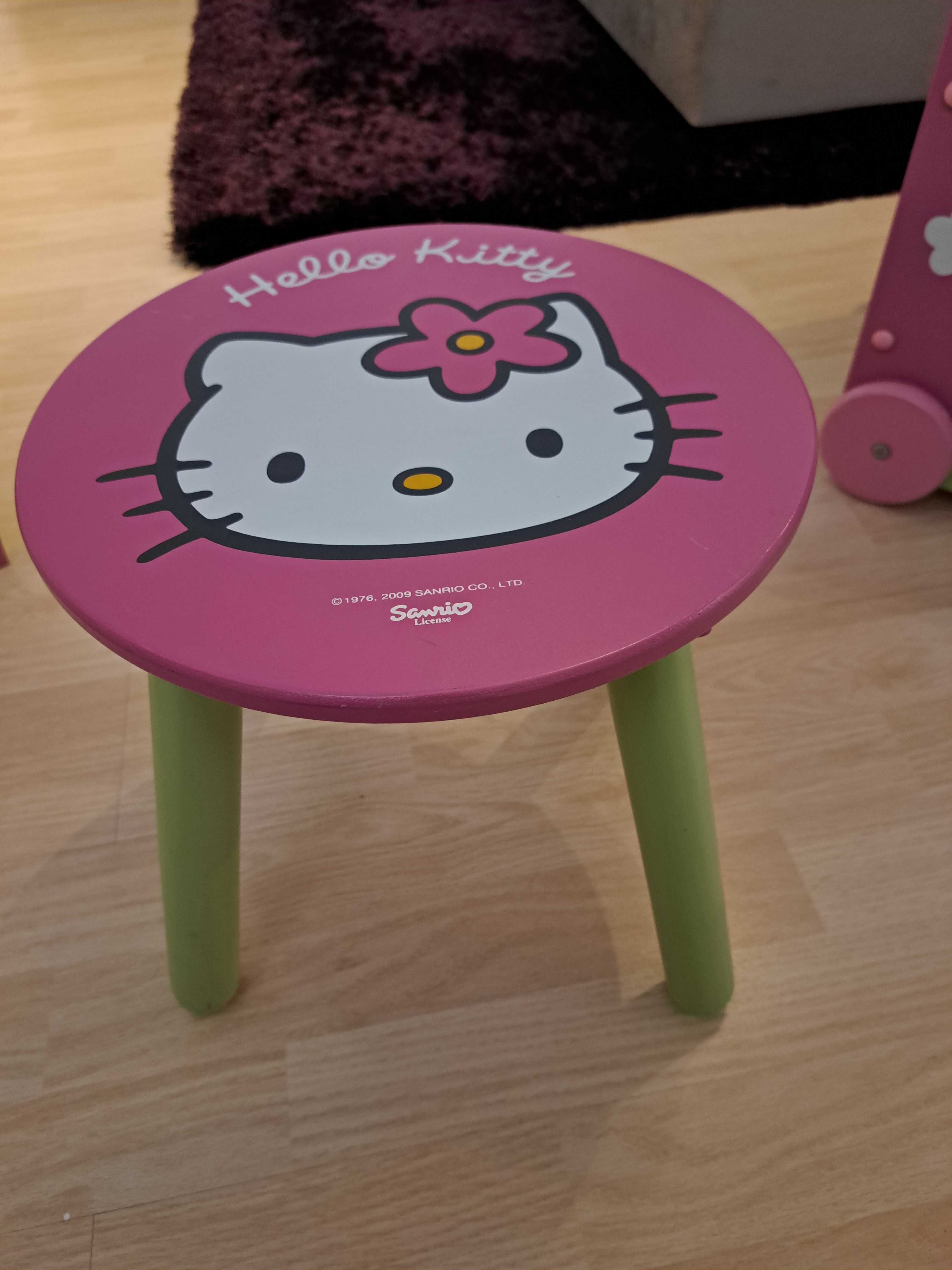 Mobiliario Hello Kitty