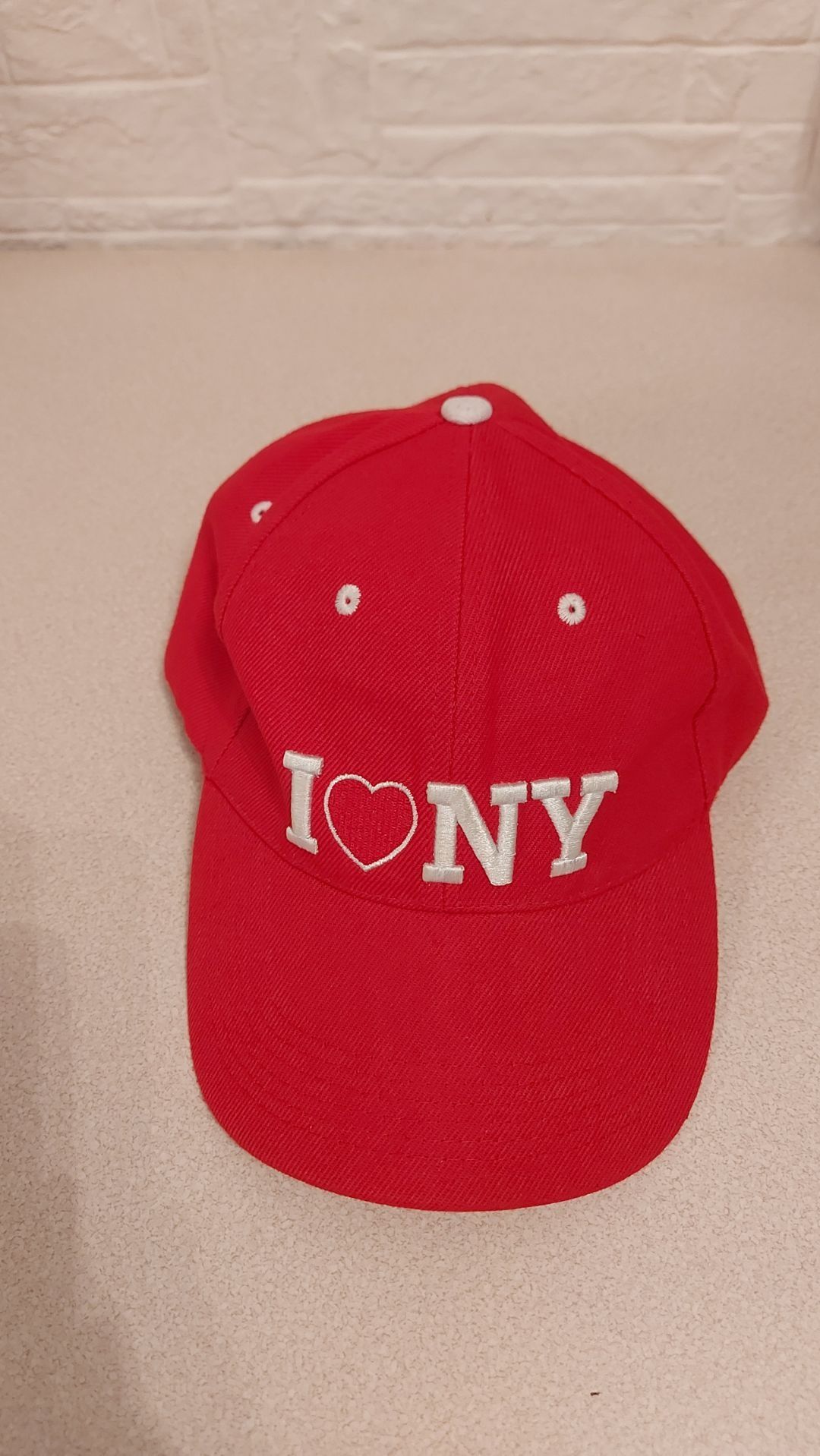 Nowa oryginalna czapeczka z daszkiem  NY