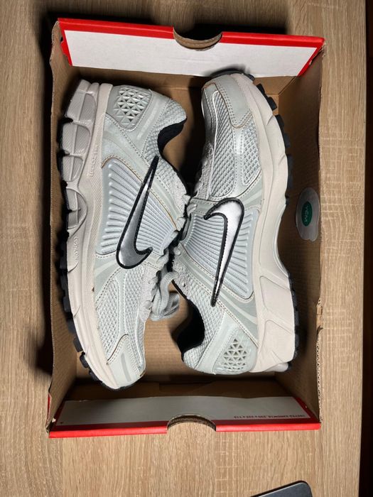 Nike air zoom vomero 5