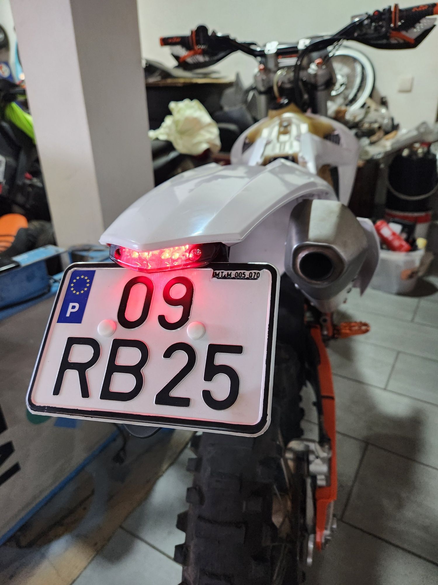 Ktm exc-f 350 matrícula portuguesa 2016