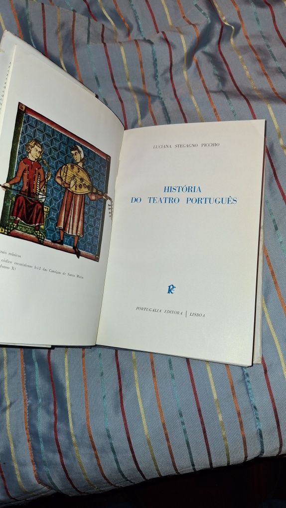 História do Teatro português Luciana Picchio