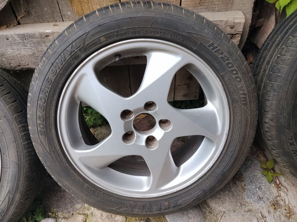 Koła wiatraki Volvo V70, 850