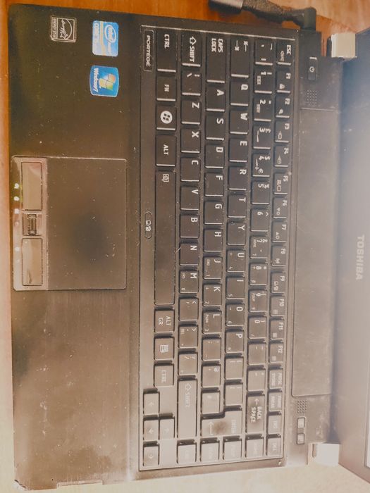 13.3 Toshiba Portege R930-115 I5-3320, 8/500 Gb, гарний стан, гарантія