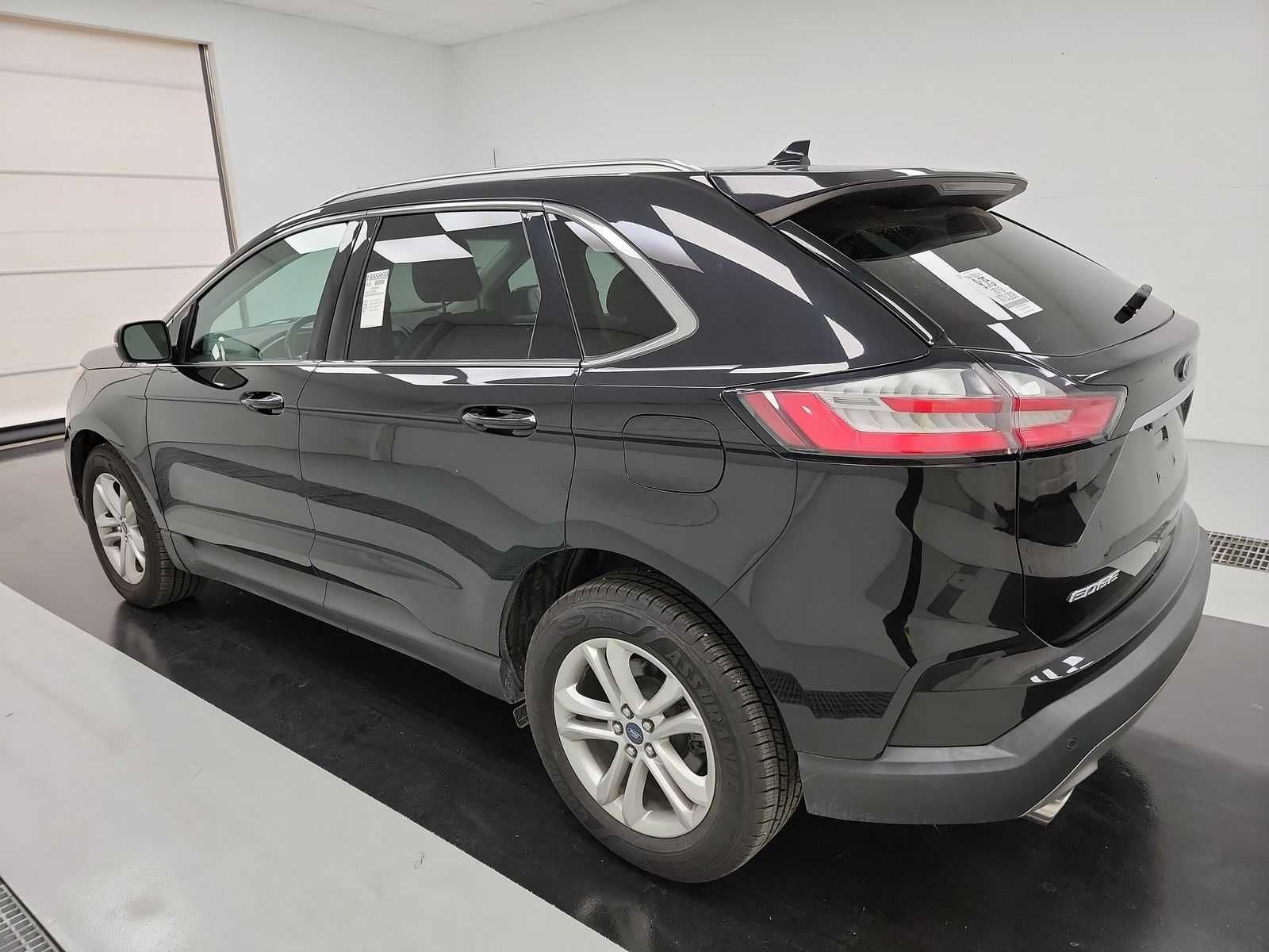 Продаю свій надійний Ford Edge SEL 2019 року