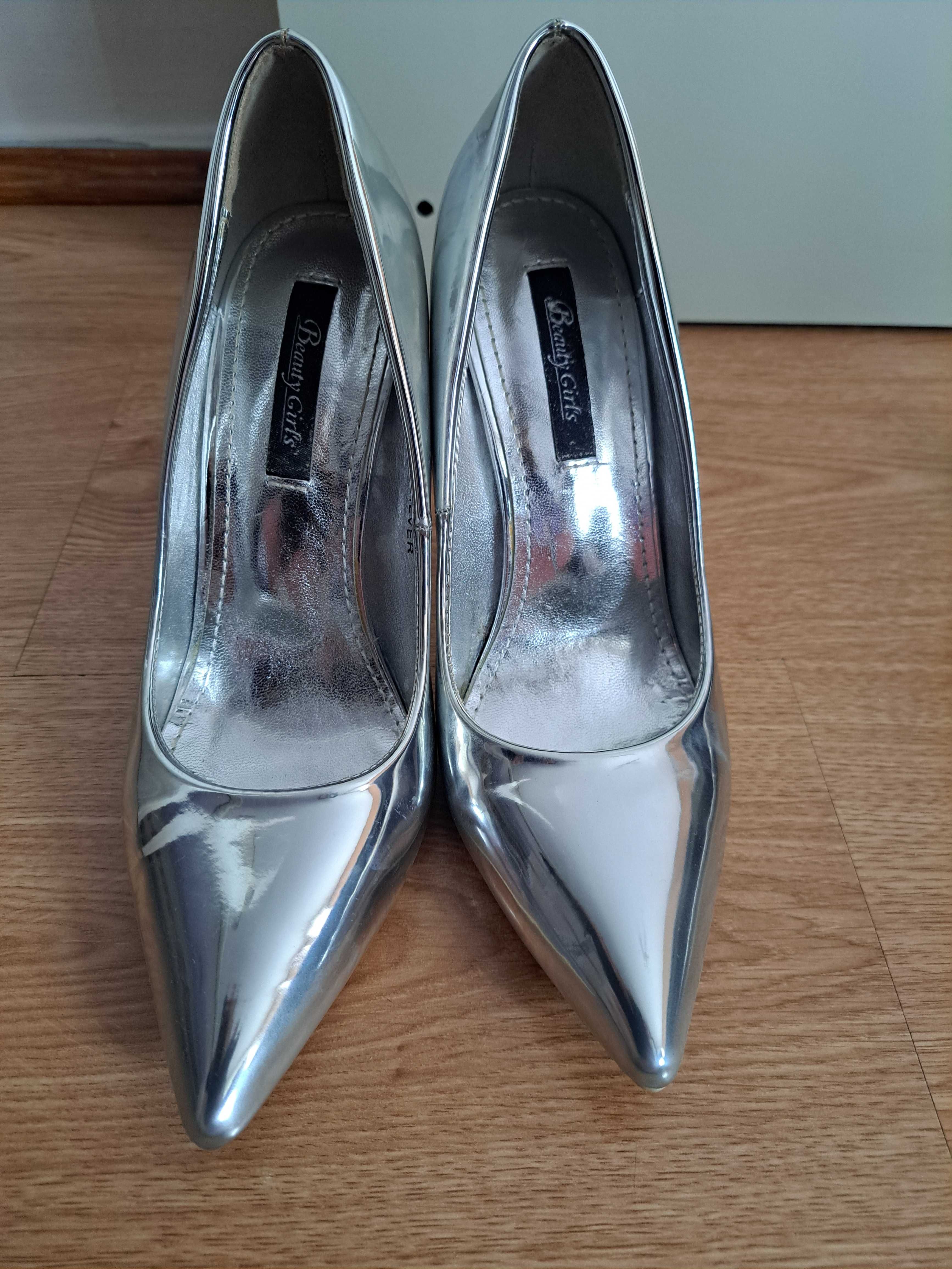 Buty r 37 szpilka