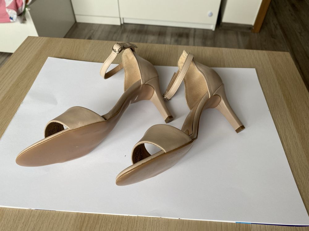 Buty damskie Ryłko rozm 39