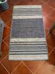 Tapete cinza 160x90