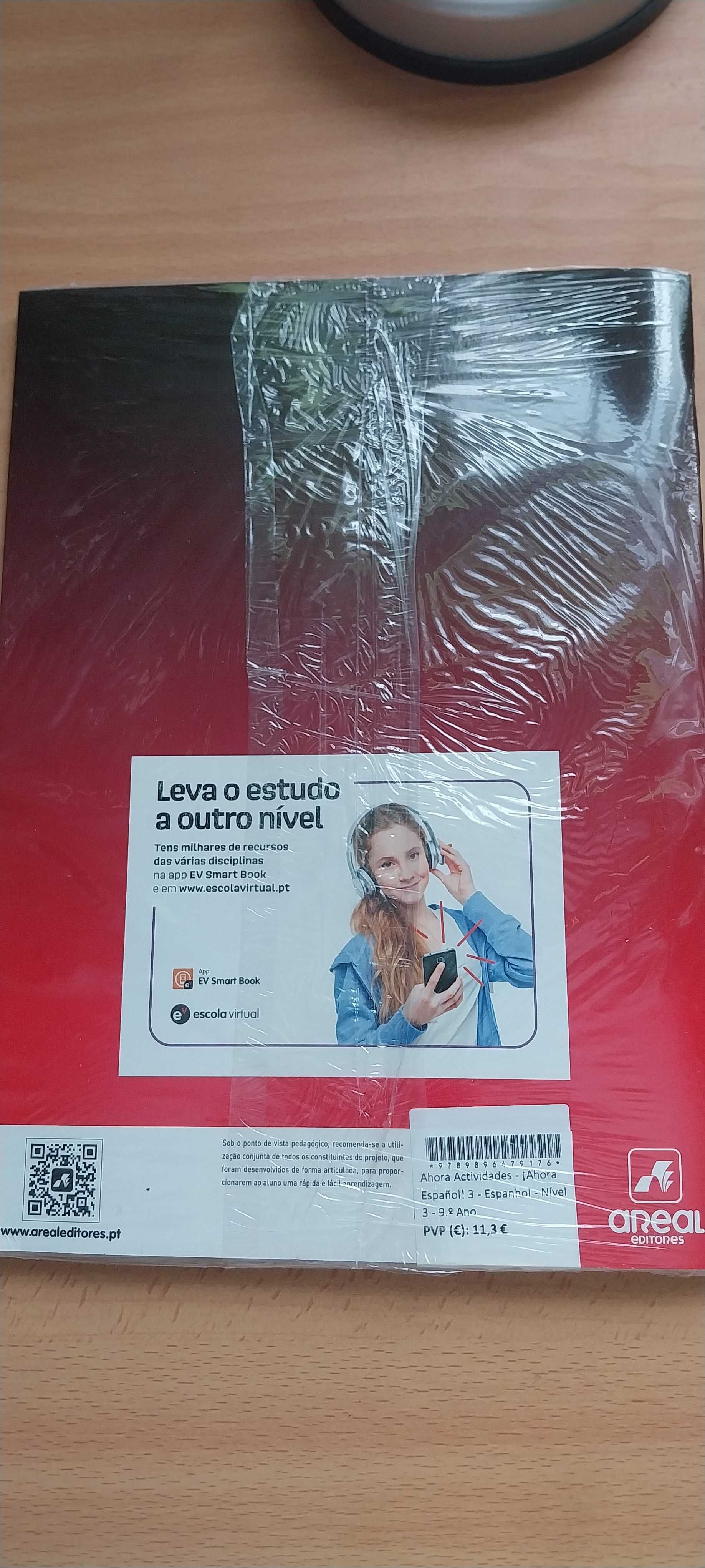 Livro de exercícios de espanhol - 9º ano
