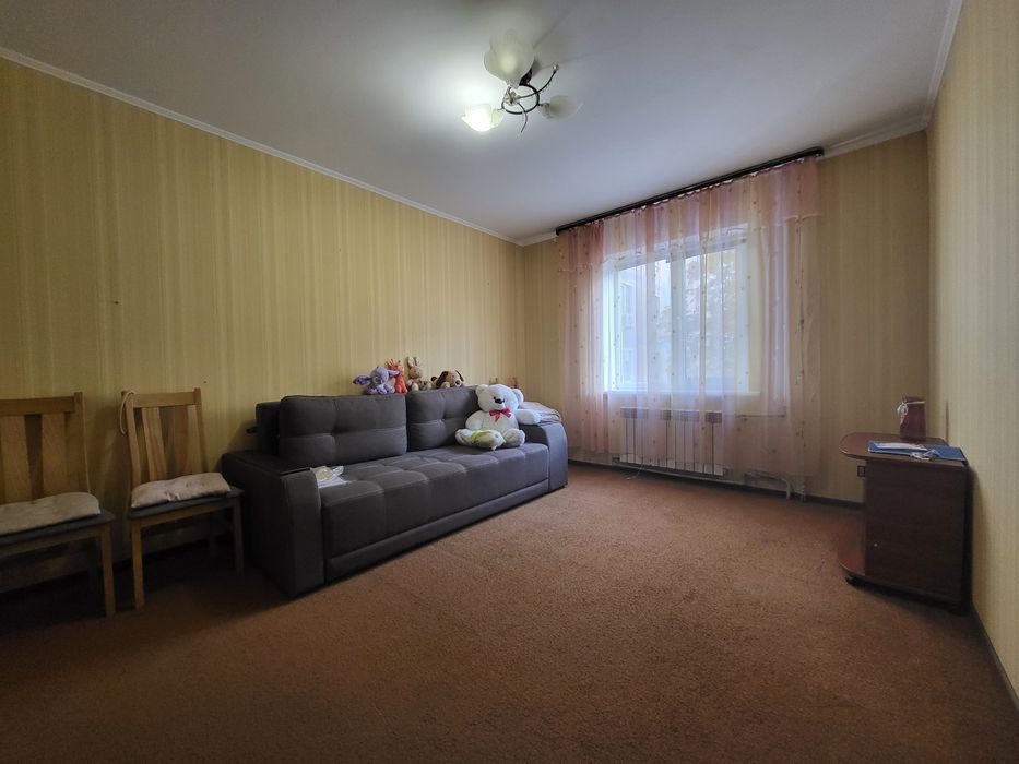 Продам  3 х комн.кв .Хортицкой  / 2 этаж  / квартира с ремонтом