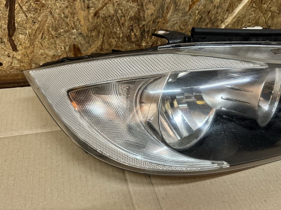 Передні фари БМВ 3 Е90 BMW 3 E90 2005-2008 дорестайл
