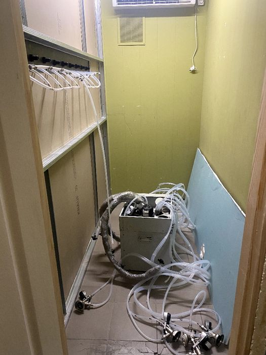 СРОЧНО! Пивной магазин с ремонтом