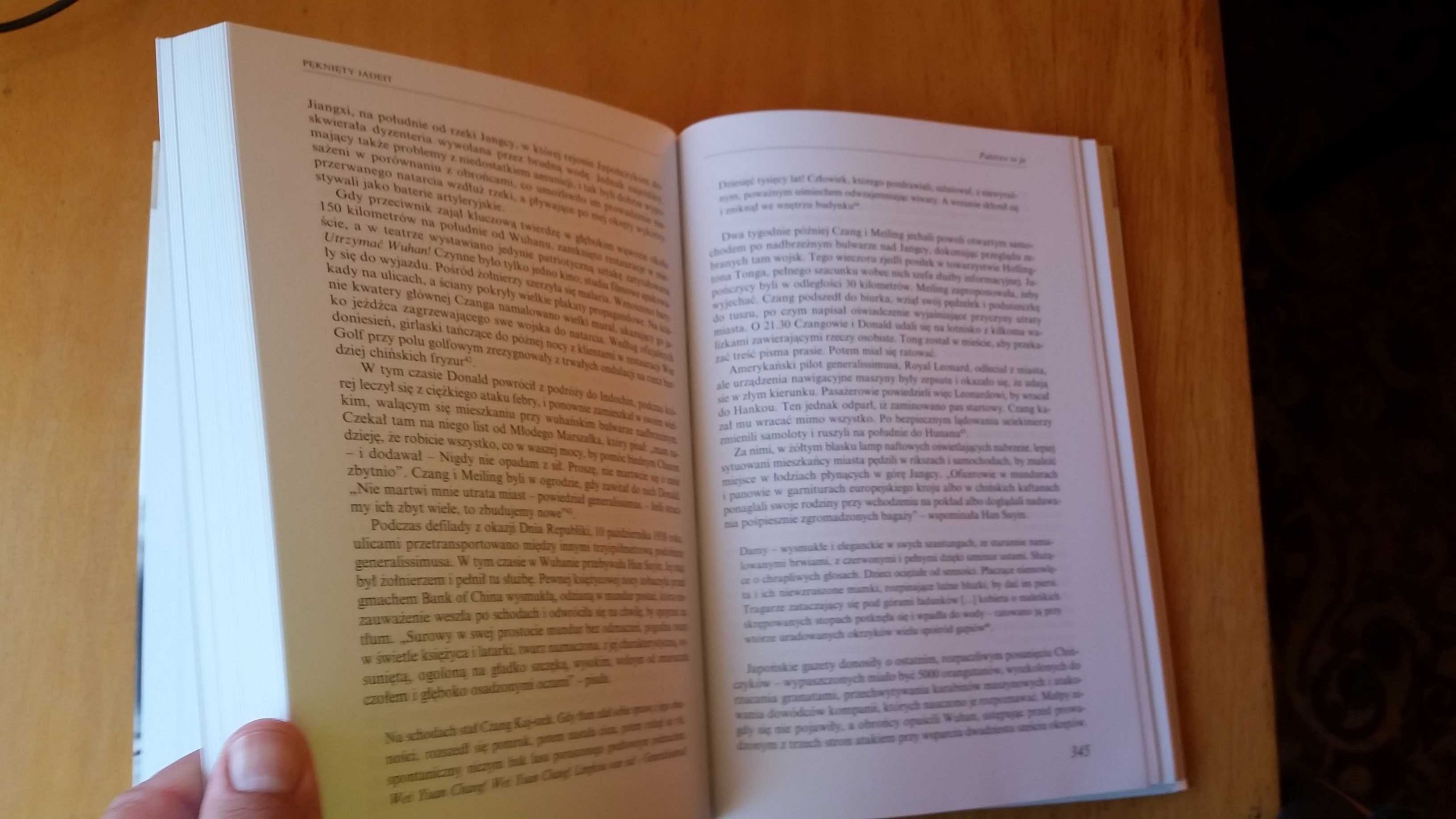 Czang Kaj-Szek i jego Chiny Jonathan Fenby
