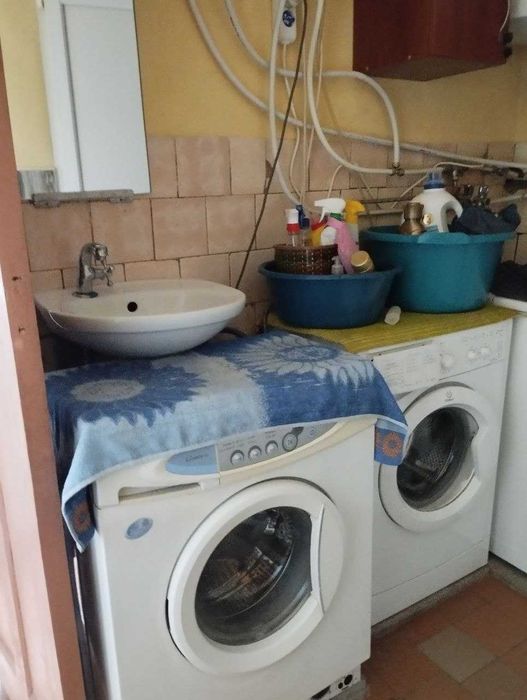здам кімнату в гуртожитку