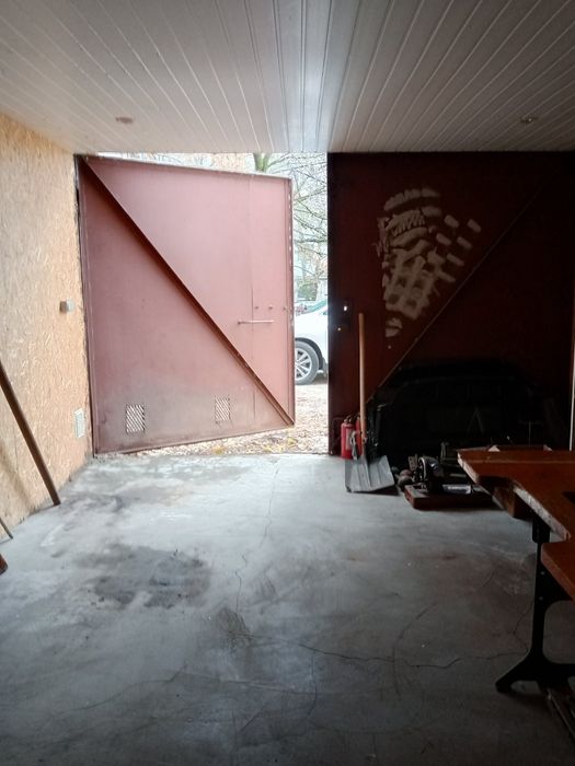 Продам гараж на водоканале во дворе дома Европейская 66/13