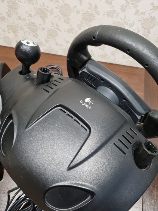 Ігрове кермо logitech driving force pro, хороший стан (геймпад, руль)