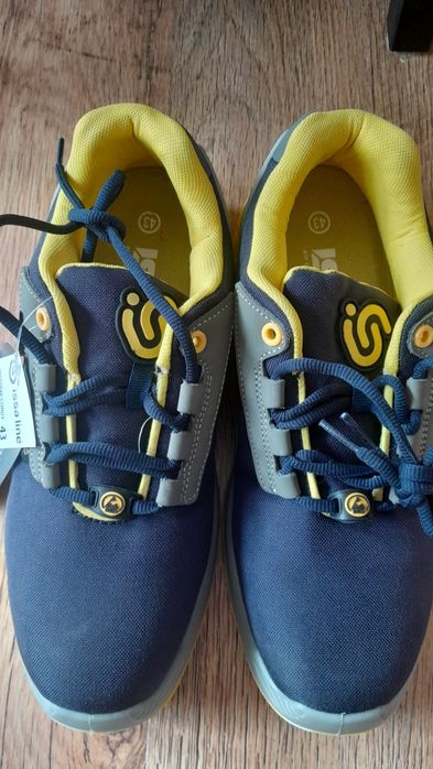 Buty robocze nowe.