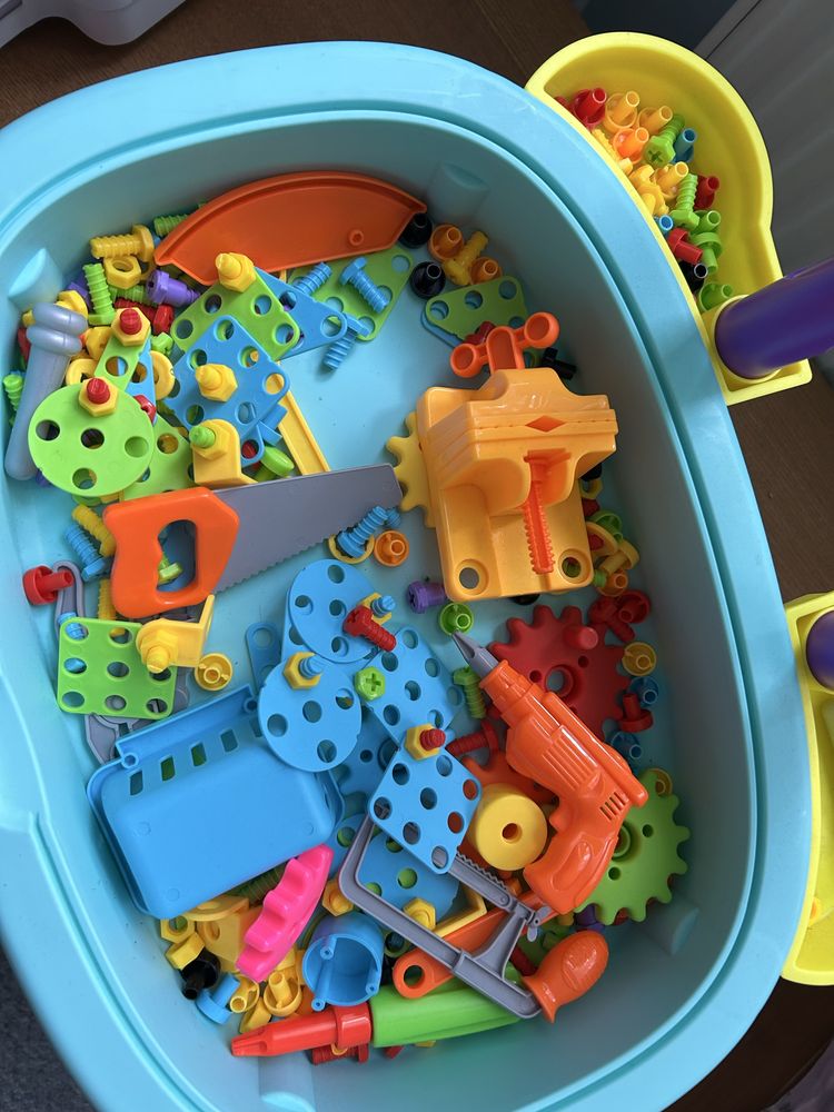 Warsztat dla dziecka, zestaw konstrukcyjny
