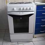 Sprzedam kuchnie indesit