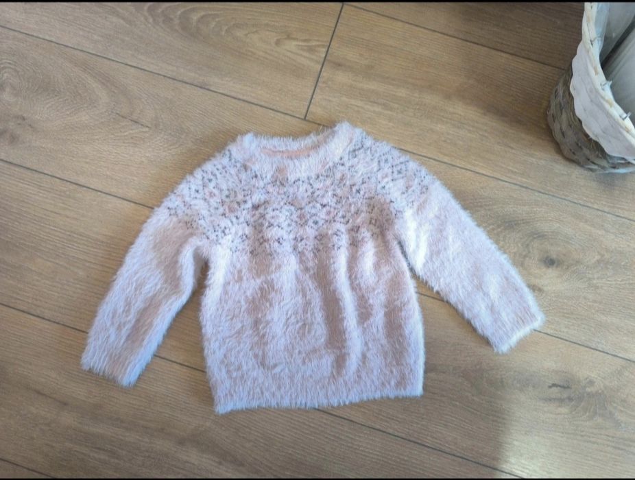Sweterek dzianinowy dla dziewczynki Primark r. 104cm