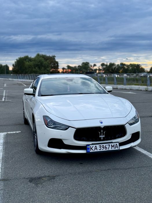 Продам  свою класну Maserati Ghibli