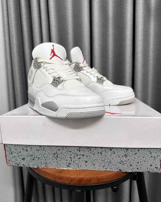 Buty meskie Mokasyny Jordan_4_Retro R.38