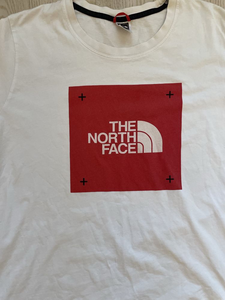 футболка The north face