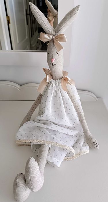 Bonecos artesanais em Tecido – Coelhinhos