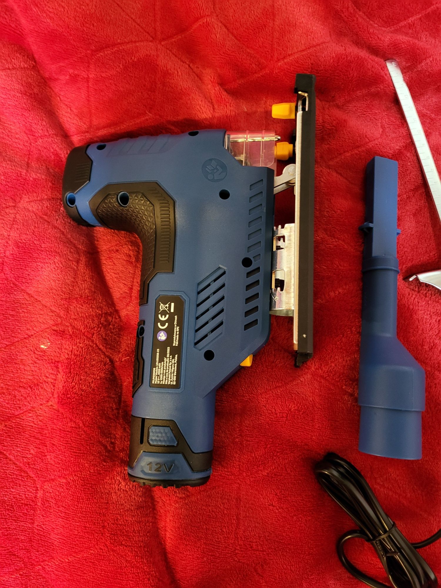 Akumulatorowa wyrzynarka 12 V Max - Niteo
