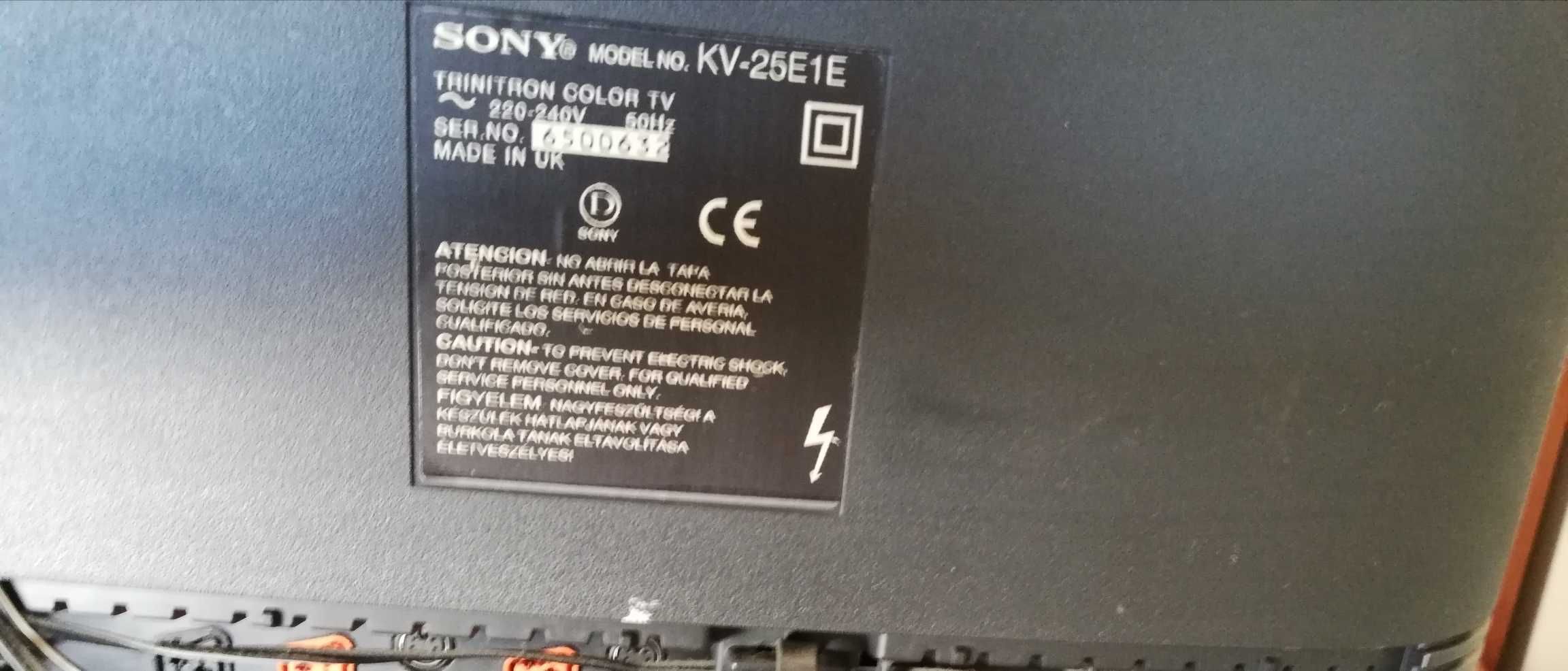 Sony Black trinitron KV-25E1E