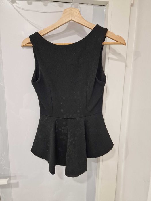 Corpete preto elegante