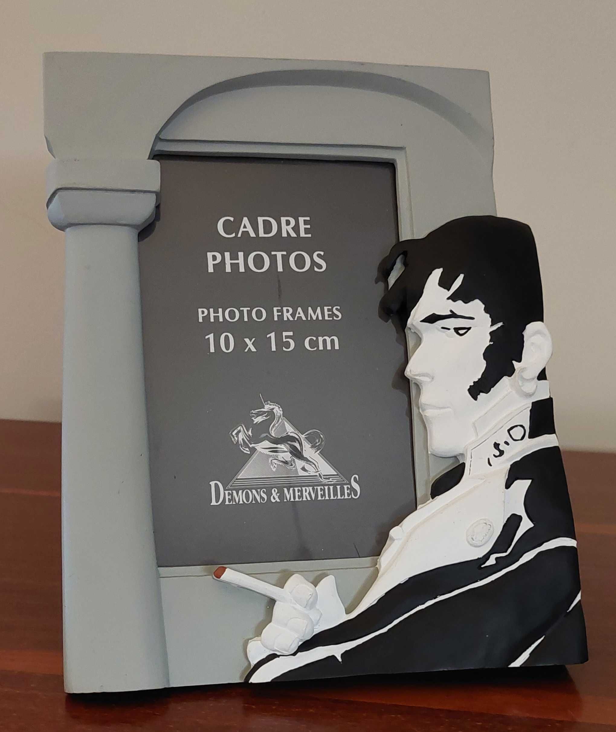 Corto Maltese. Moldura