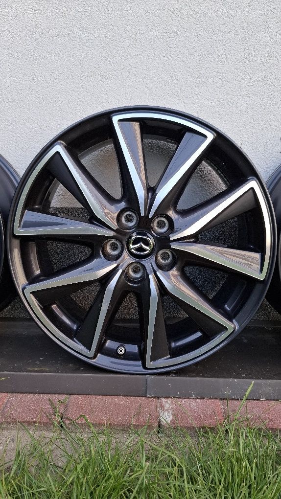 Felgi 5x114.3 7jx19 Mazda ET45 67.1mm
