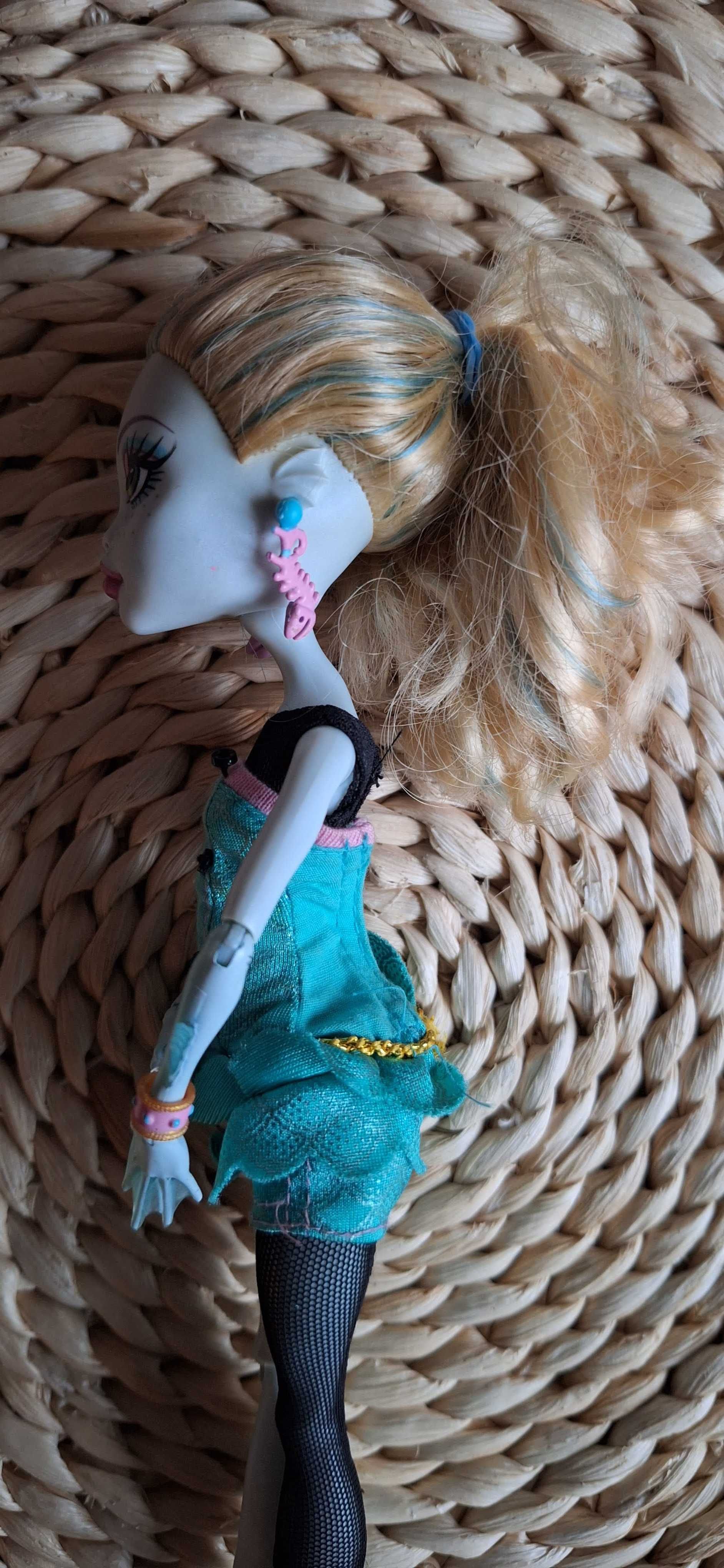 Lagoona Blue School's out Monster High Mattel lalka kolekcjonerska