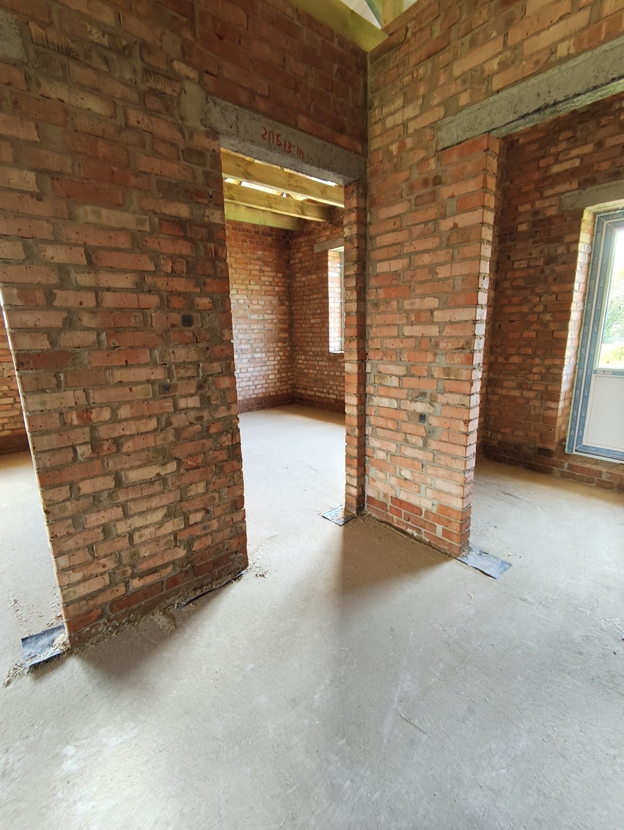 Продам американку за Караваном. Городище