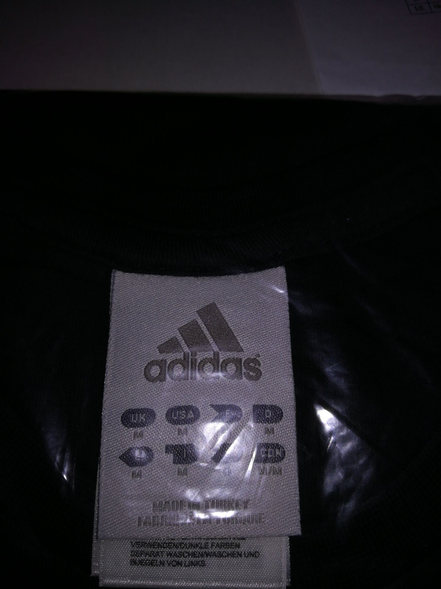 Capa chuva L/XL Frekvens IKEA. /T-shirt Adidas, Tam. S