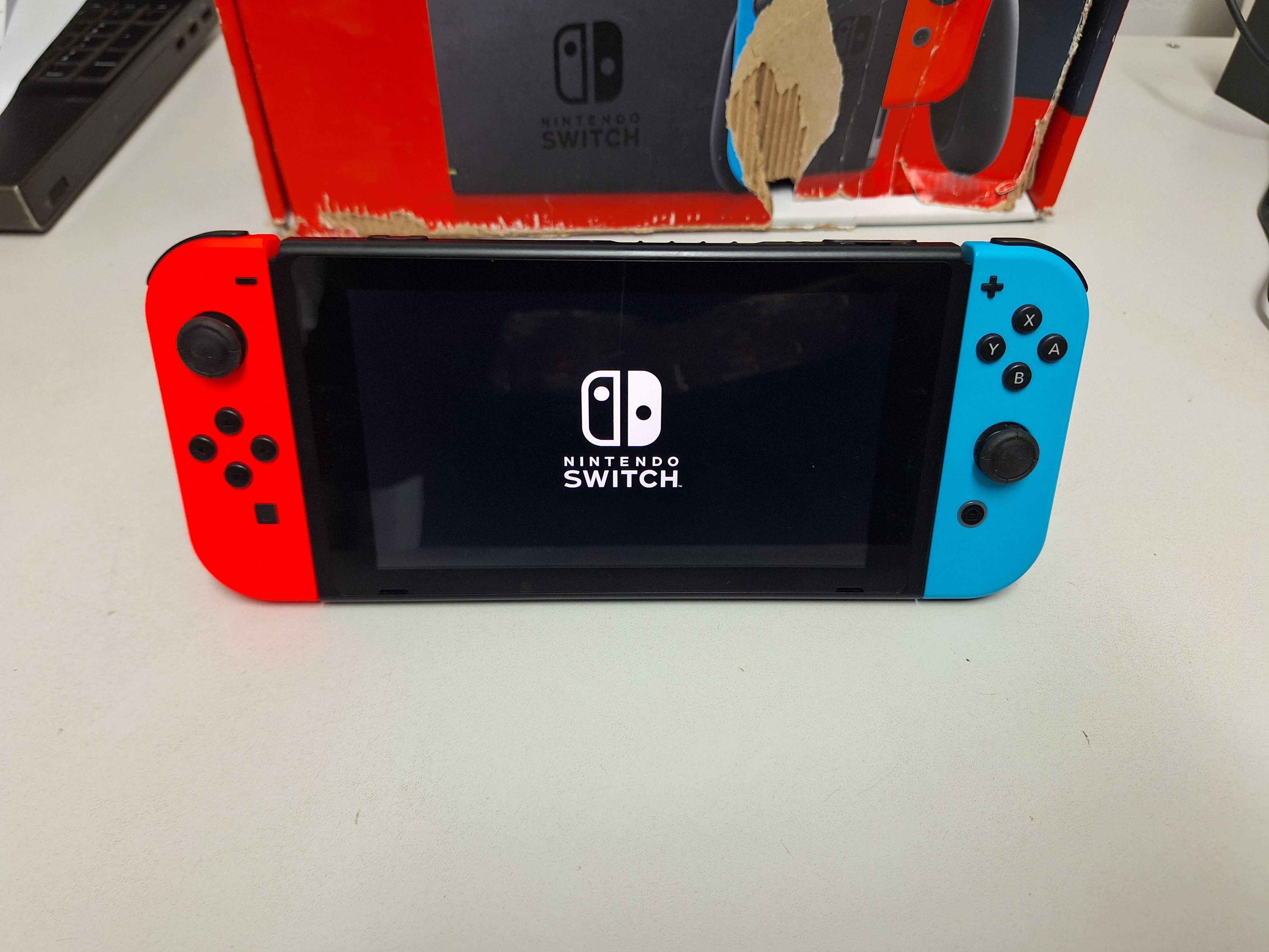 Konsola Nintendo switch V2, HAD-S-JXE-C2, Komis Gorlice Biecka