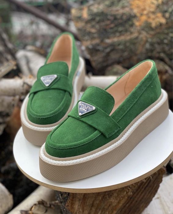 Лоферы замшевые 36,37р