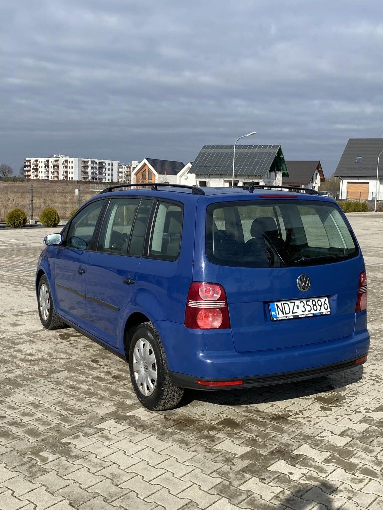 Volkswagen Touran 1.9 TDI 5 osób 2007 rok  zarejestrowany