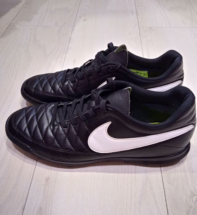 Сороконожки, шиповки Nike Majestry TF, размер 44,5 (28,5 см стелька)
