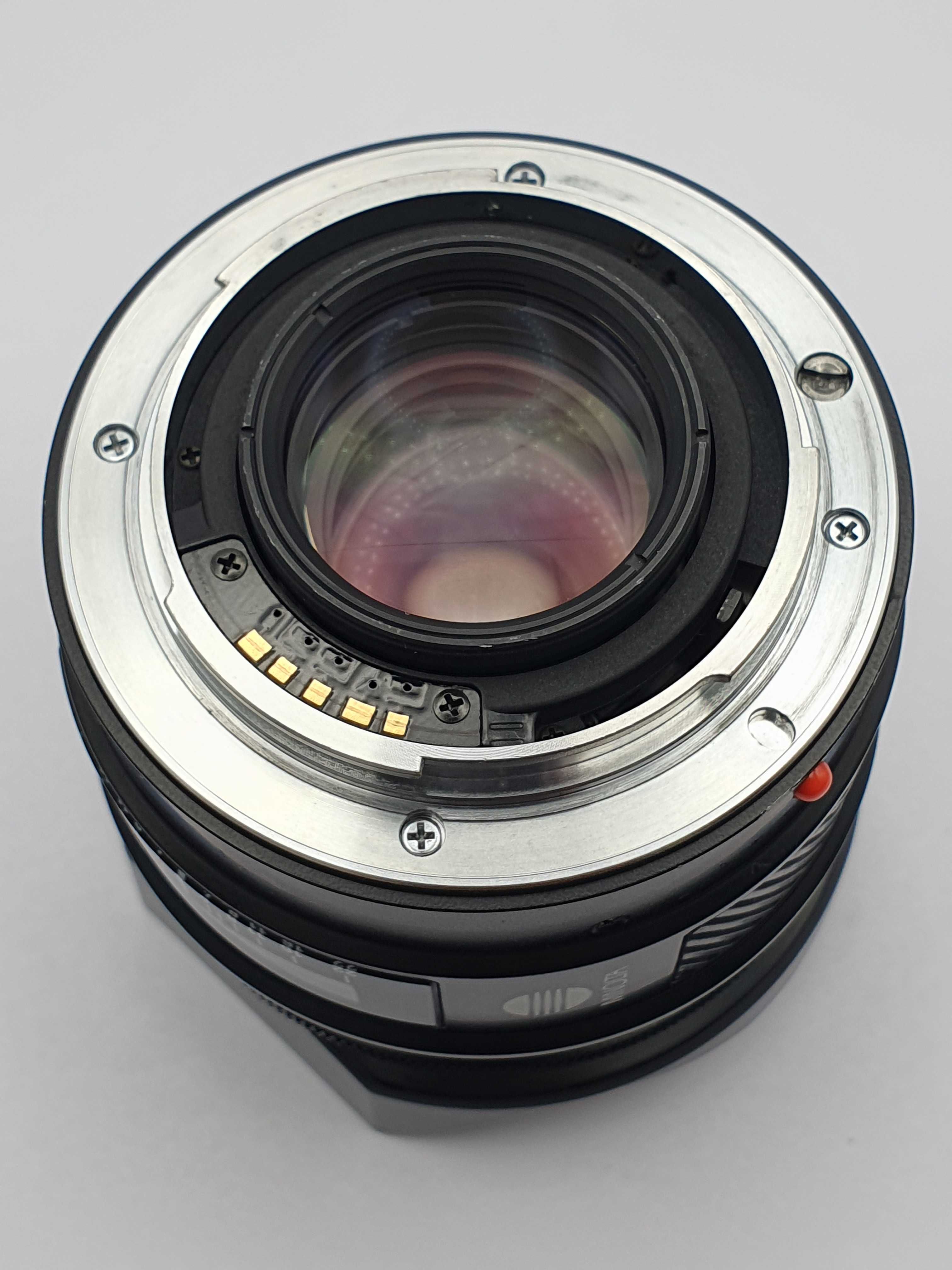 Minolta AF Fish-Eye 16mm F2.8