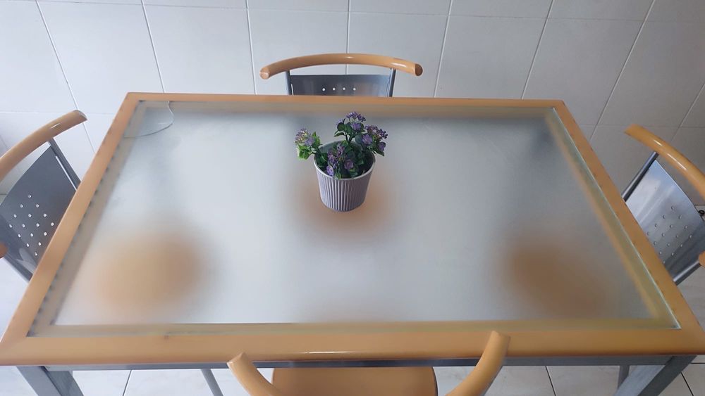 Conjunto mesa e cadei