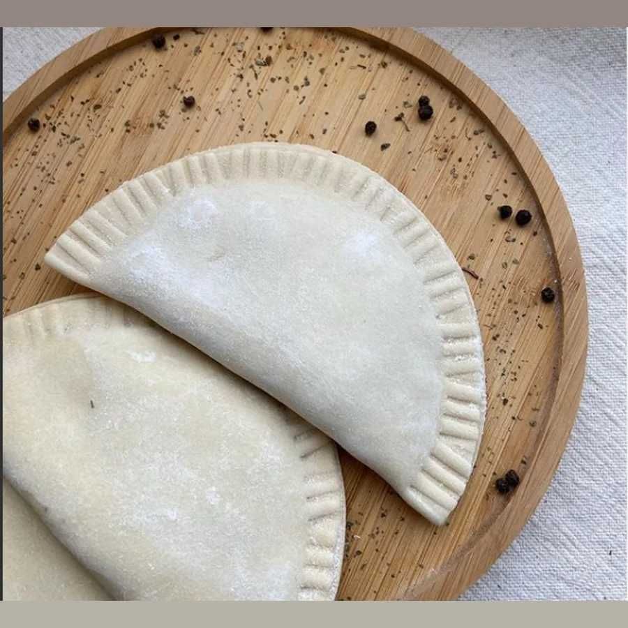 Замороженные Пирожки, беляши, пельмени, сырники , доставка по Киеву