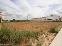 Terreno urbano para construção de moradia